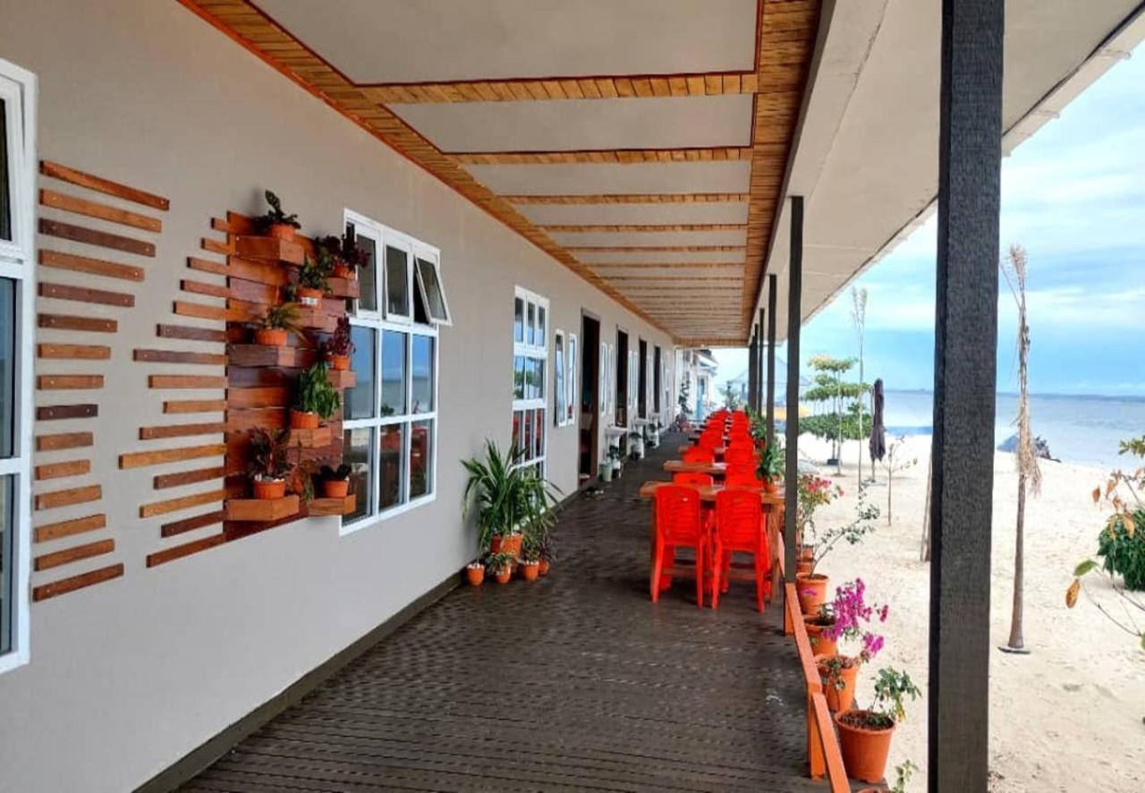 Santiri Island Resort Semporna Dış mekan fotoğraf